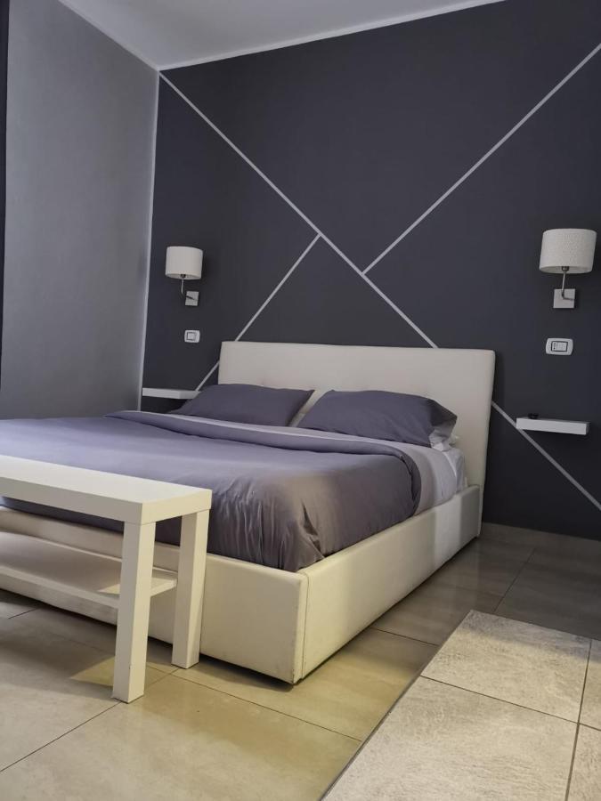 Re Carlo Guest house